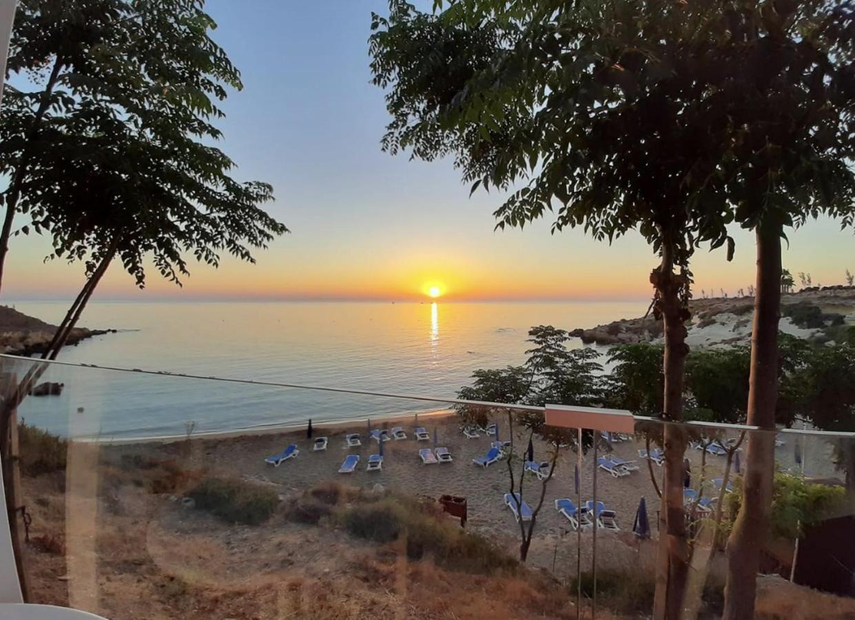 Villa Mario - 2Min Walk From Kapparis Beach Paralimni Esterno foto