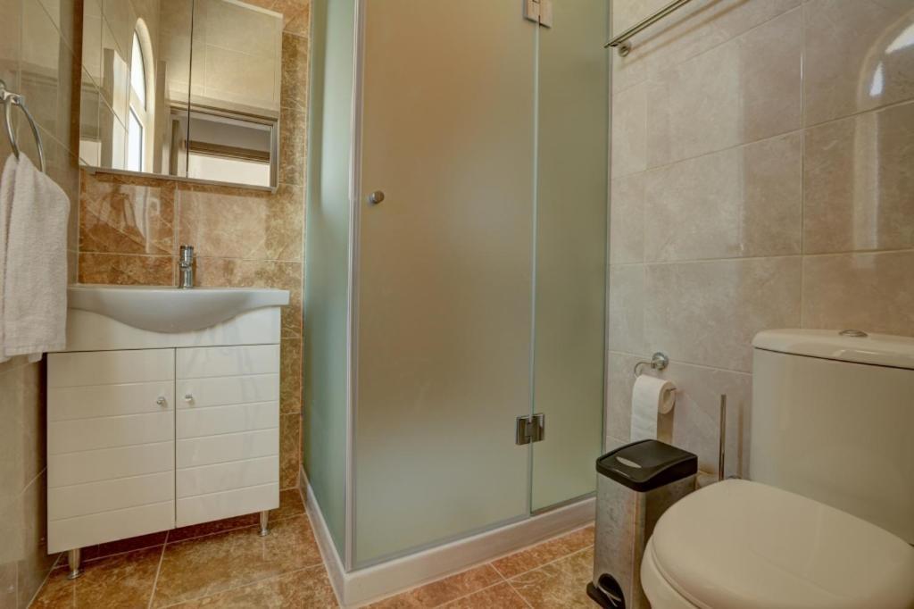 Villa Mario - 2Min Walk From Kapparis Beach Paralimni Esterno foto