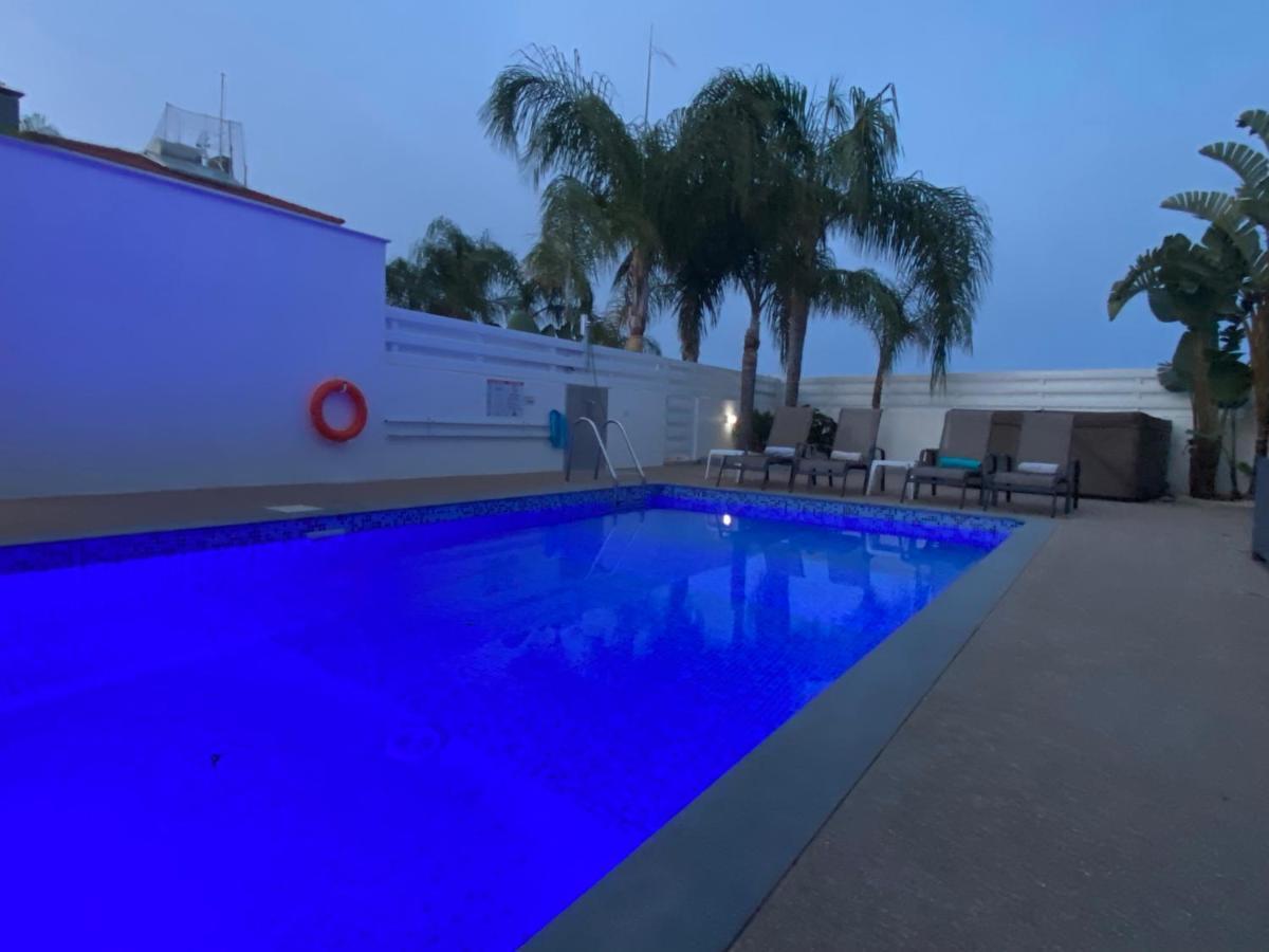 Villa Mario - 2Min Walk From Kapparis Beach Paralimni Esterno foto